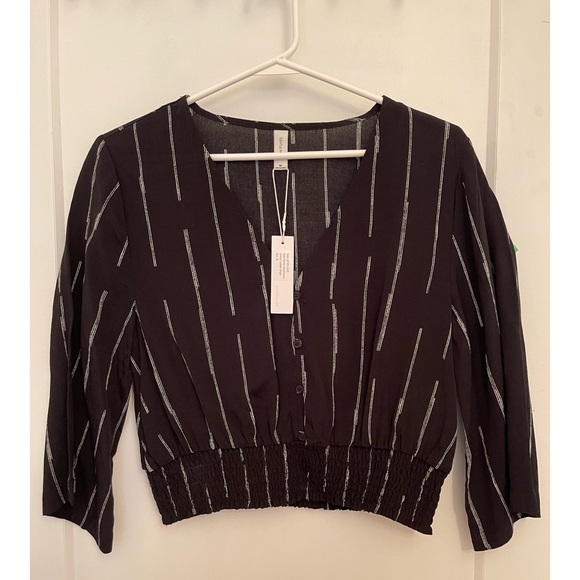 Gentle Fawn Cropped Blouse - Picture 1 of 1